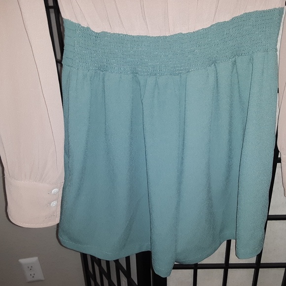 Romper - Picture 4 of 4